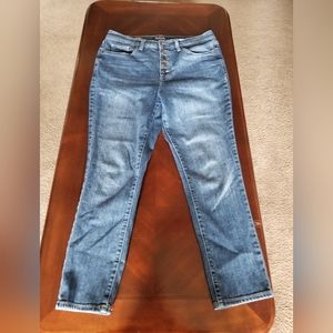 A.N.A. High Rise Skinny Ankle 12